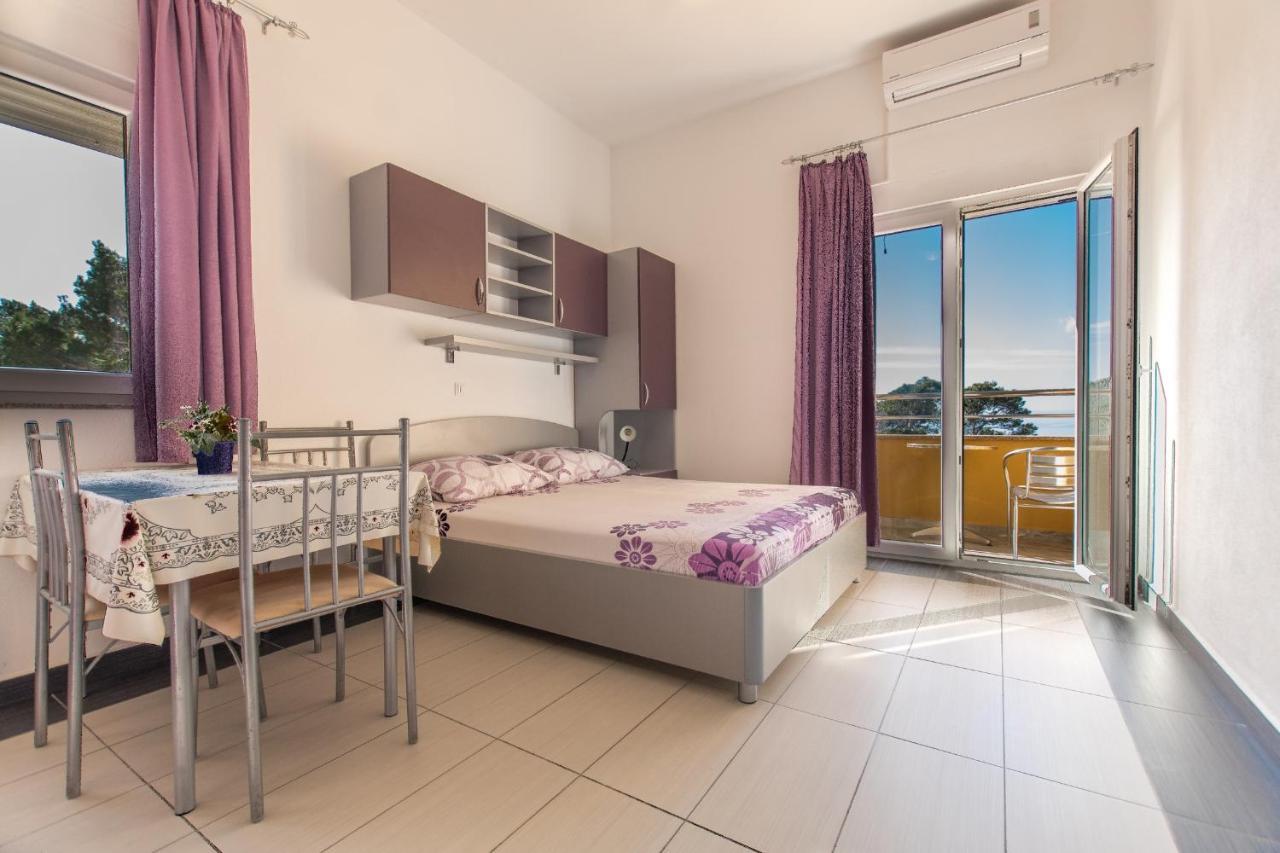 Studio Apartments Zloic In Крвавица Екстериор снимка