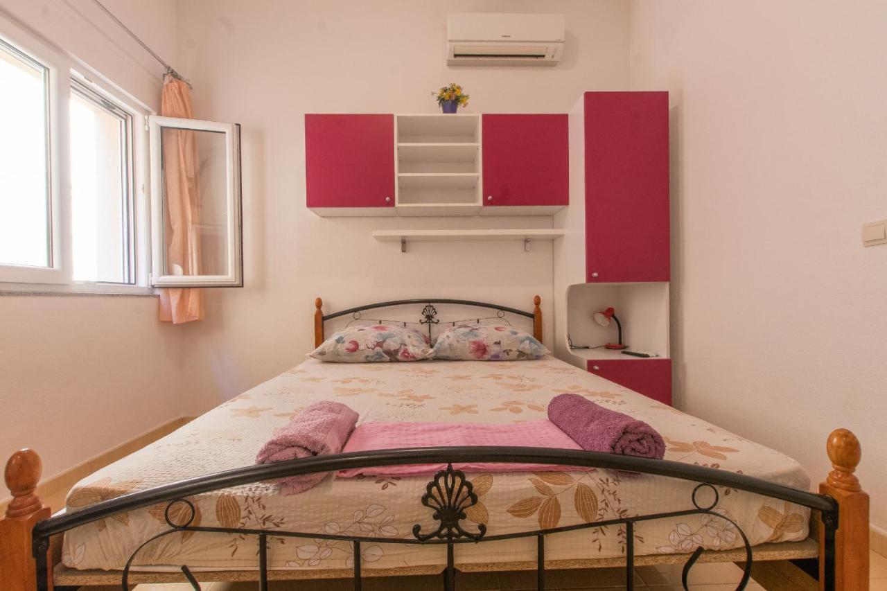 Studio Apartments Zloic In Крвавица Екстериор снимка